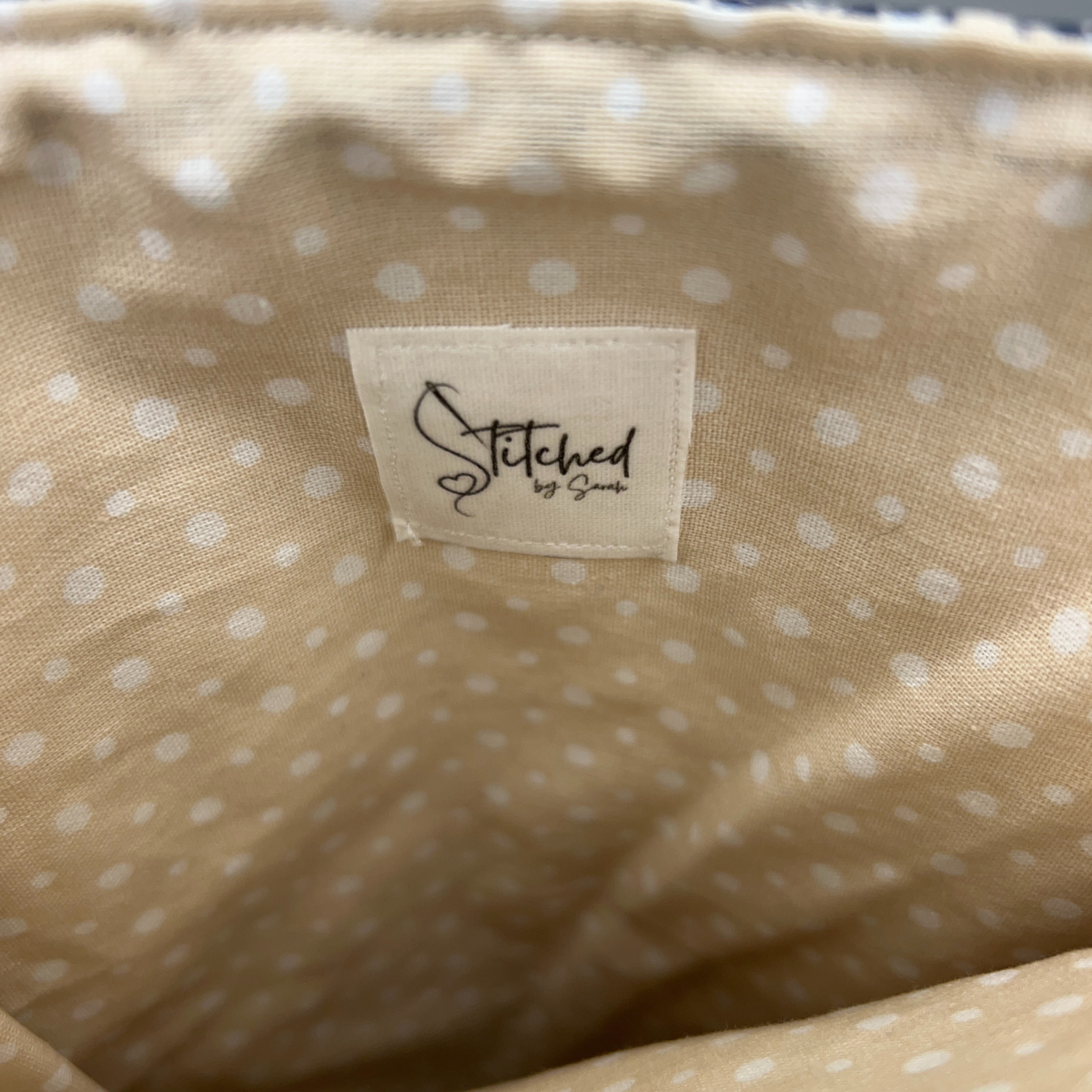 Everleigh Quilted Book Sleeve
